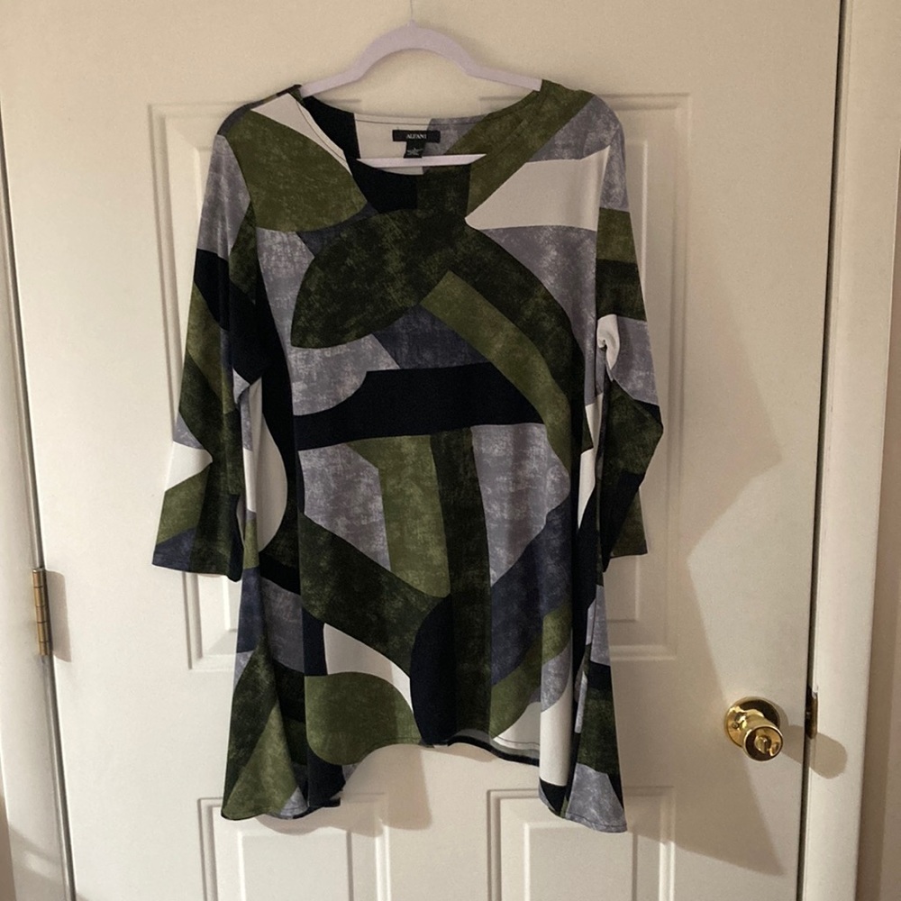 Alfani tunic top